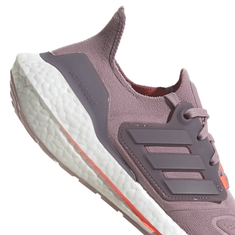 נעלי ריצה Adidas Ultraboost 22 GX5588